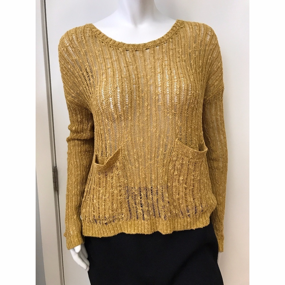 KENSIE MUSTARD COLOR SWEATER SIZE SMALL